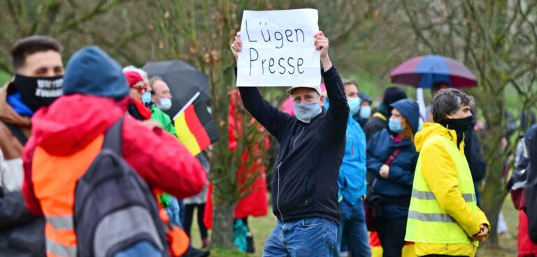 Protest gegen die Presse 2021 in Frankfurt am Main