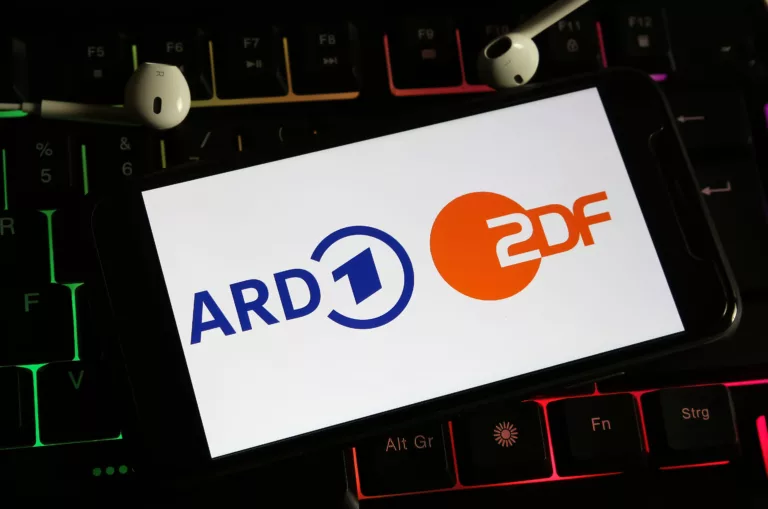 ARD & ZDF, Symbolbild für den ÖRR