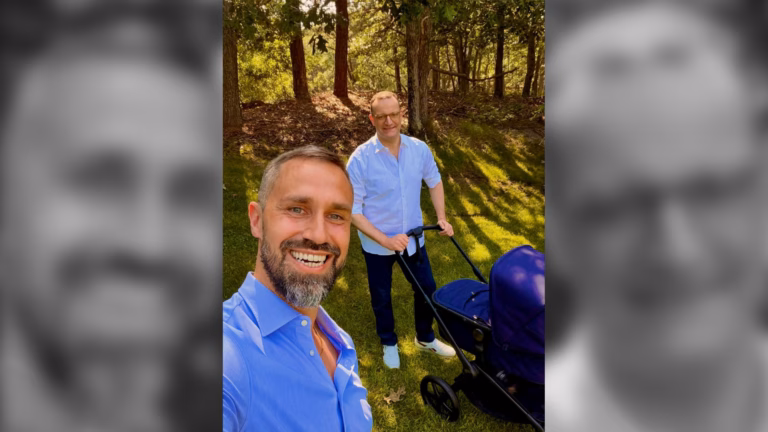 Jens Spahn und Daniel Funke mit Baby