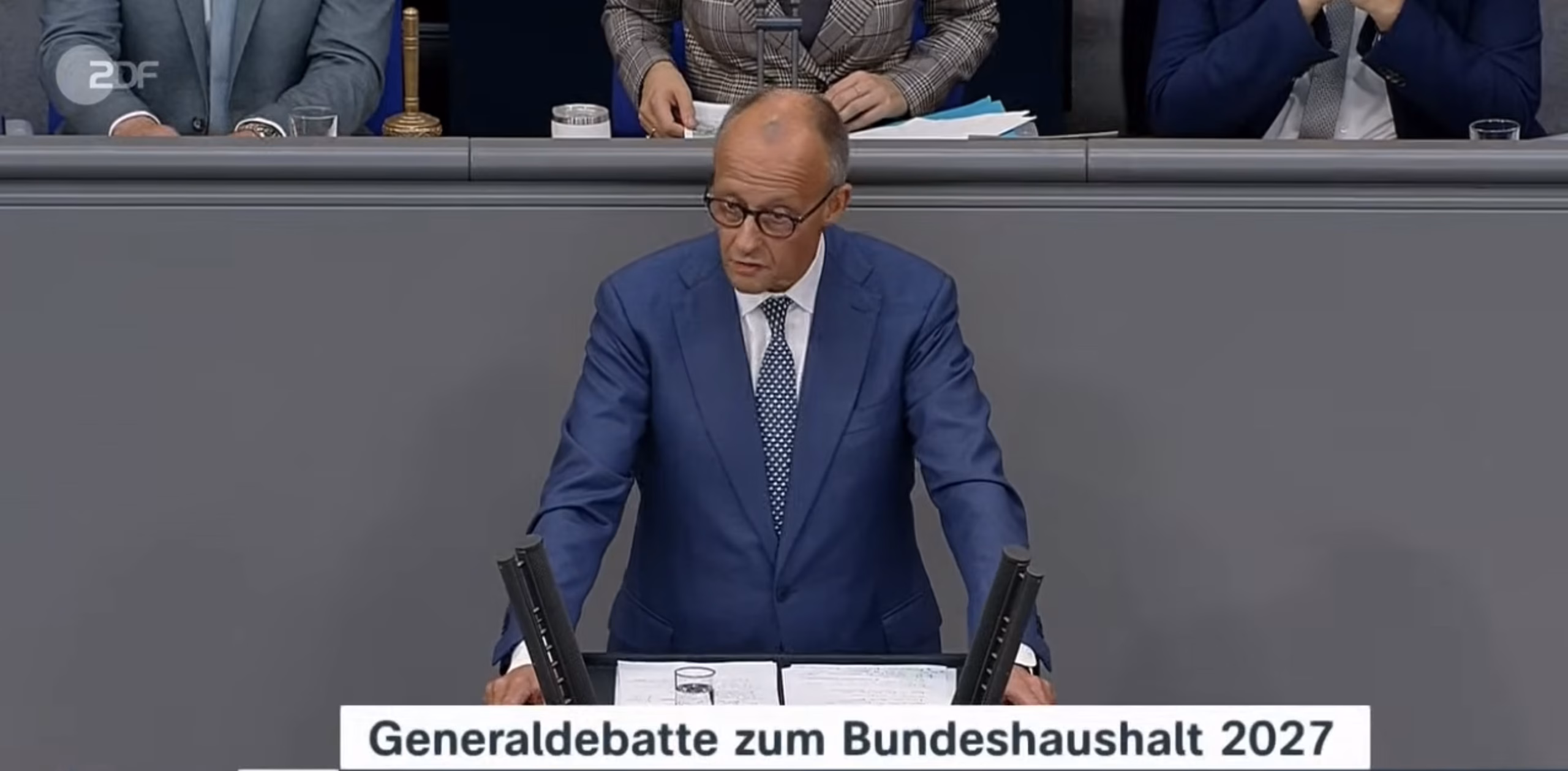 Kanzler Merz bei der Generaldebatte im Bundestag